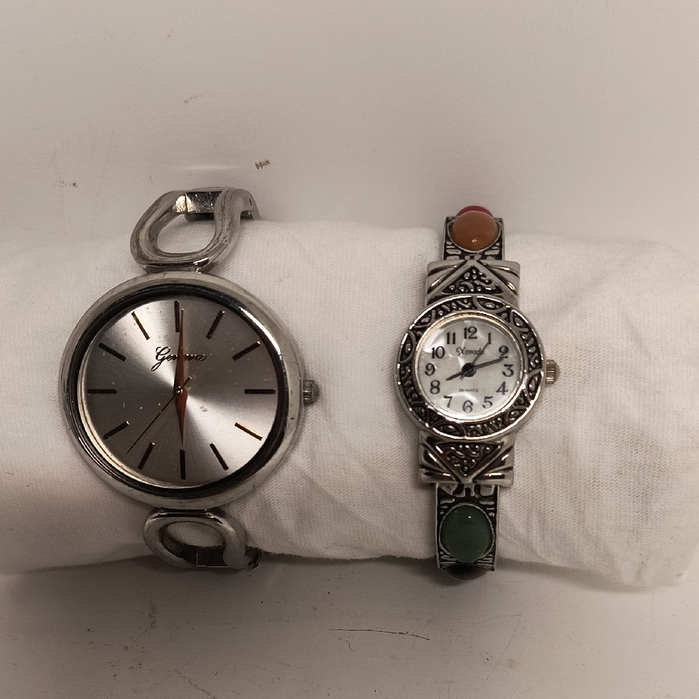 Ian Daniels Silver Tone Gemstone Bracelet Hinged Cuff Quartz Watch New Battery